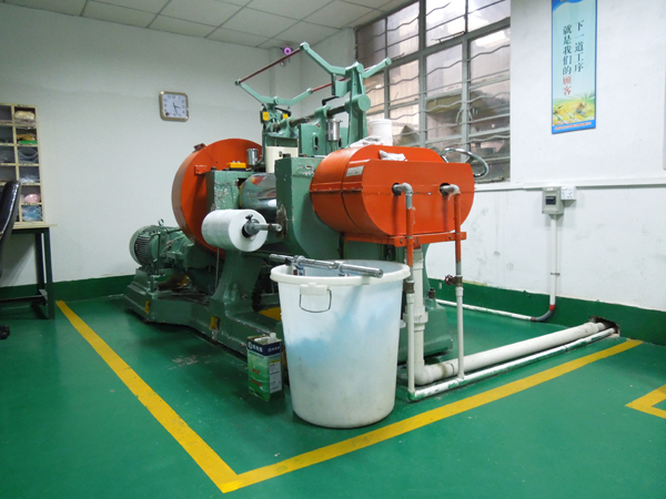 東莞矽膠模具廠家電話號碼